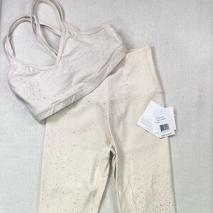 NWT Beyond Yoga Alloy Ivory/Gold Ombre Speckled  Sz S/M - MATCHING SET